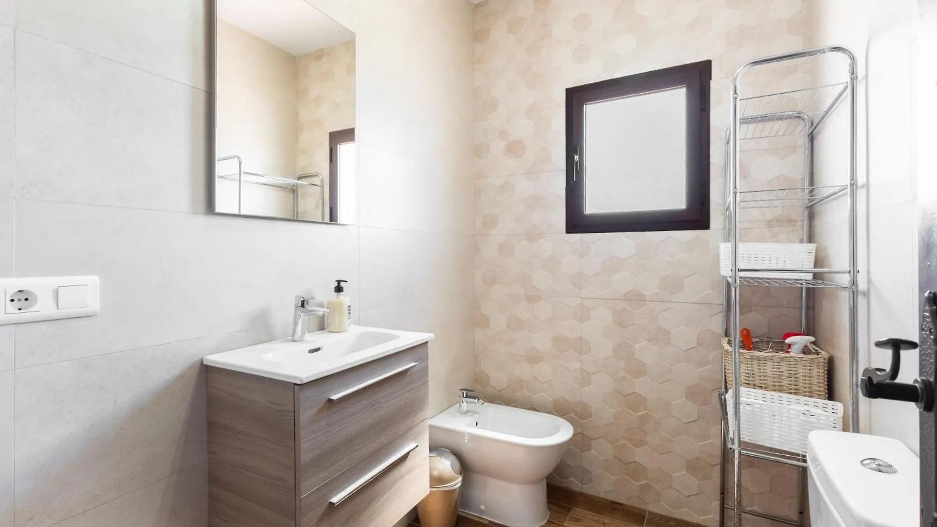 Capistrano Village, 2 Bedroom Nerja Španělsko
